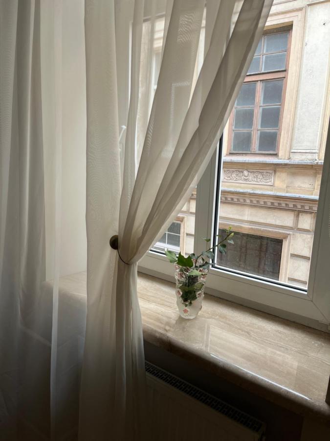 Provence Style Apartment In Old Town Klaipeda Exterior photo