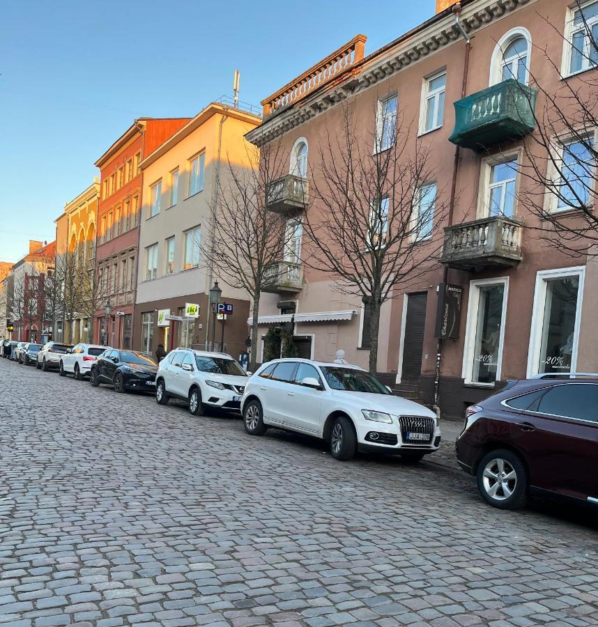 Provence Style Apartment In Old Town Klaipeda Exterior photo